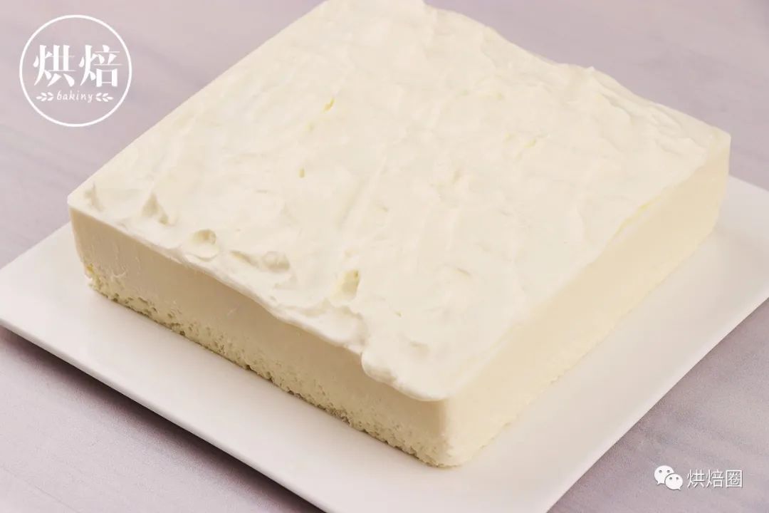 埋进椰香奶油慕斯里的芋泥卷 光看介绍就知道就多好吃了