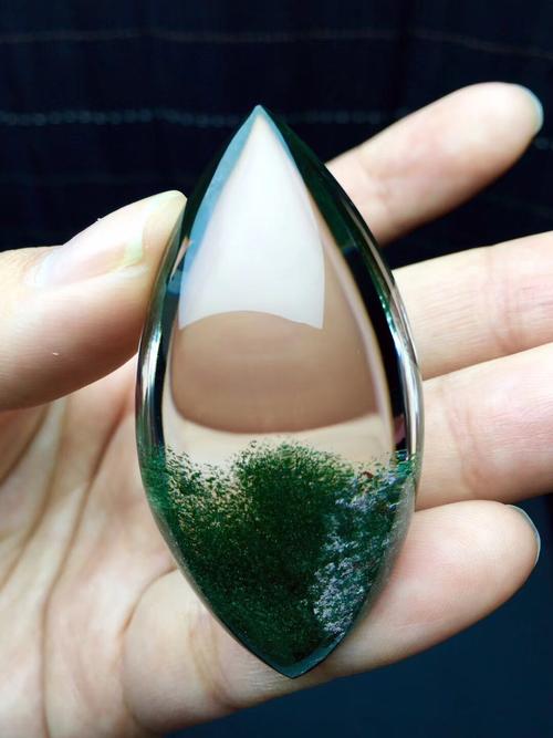 水晶，老天流的眼泪