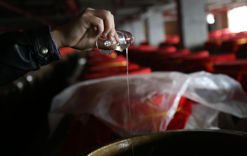 同為茅臺產的酒，為啥茅臺酒賣到3000元，而王子酒288元
