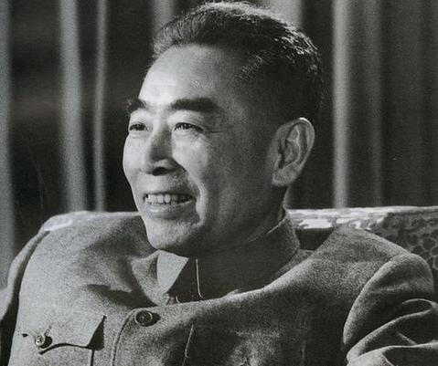 杨振宁称杜聿明为“杜先生”，周总理急忙纠正：应该叫岳父大人