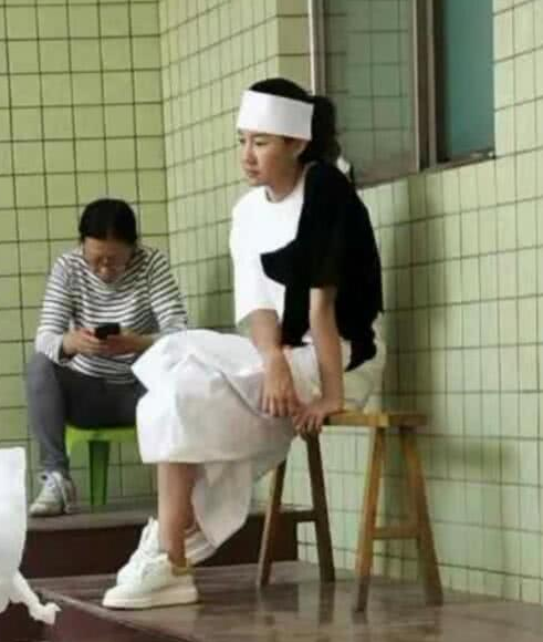 王宝强“痴心不改”爱美人，与新女友冯清传来