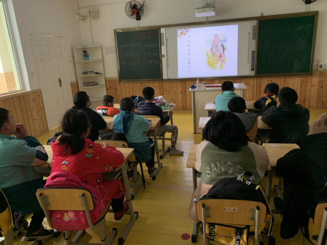 四川天府新区特殊教育学校三八节特辑丨致美丽的您