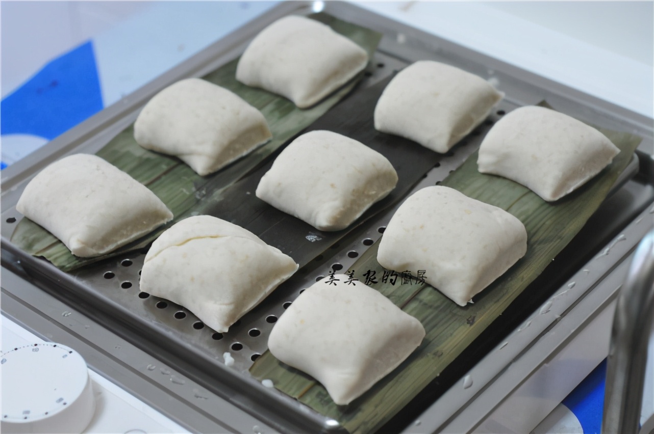 蒸饅頭別再用牛奶啦！ 新做法濃香撲鼻，吃完手留餘香！ 回味悠長