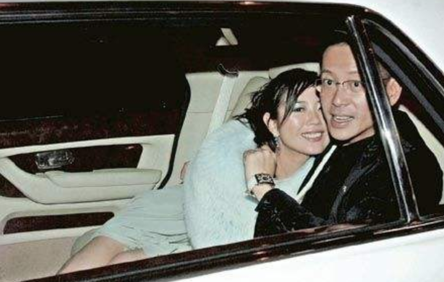 为何许晋亨和何超琼结婚花心依旧，和李嘉欣却