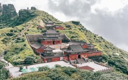 中国最“神秘”寺庙，不受香火、不开庙，500多年没开过门