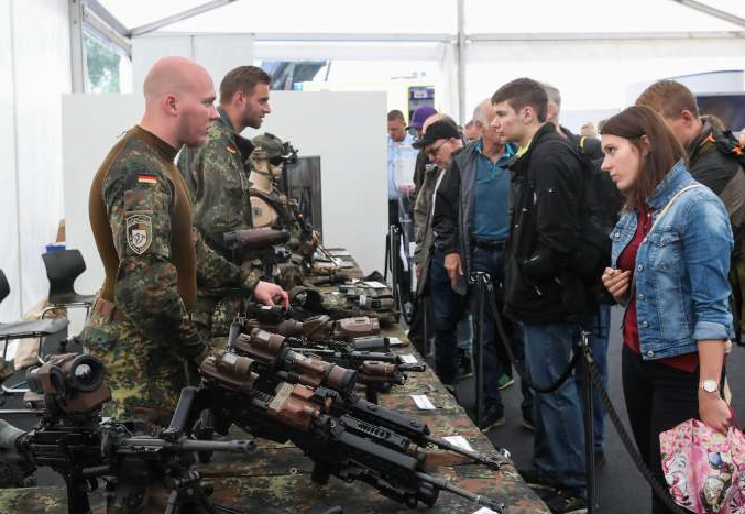 更厲害的來了！ 美國對盟友發起威脅：一旦用華為5G就會立刻撤軍