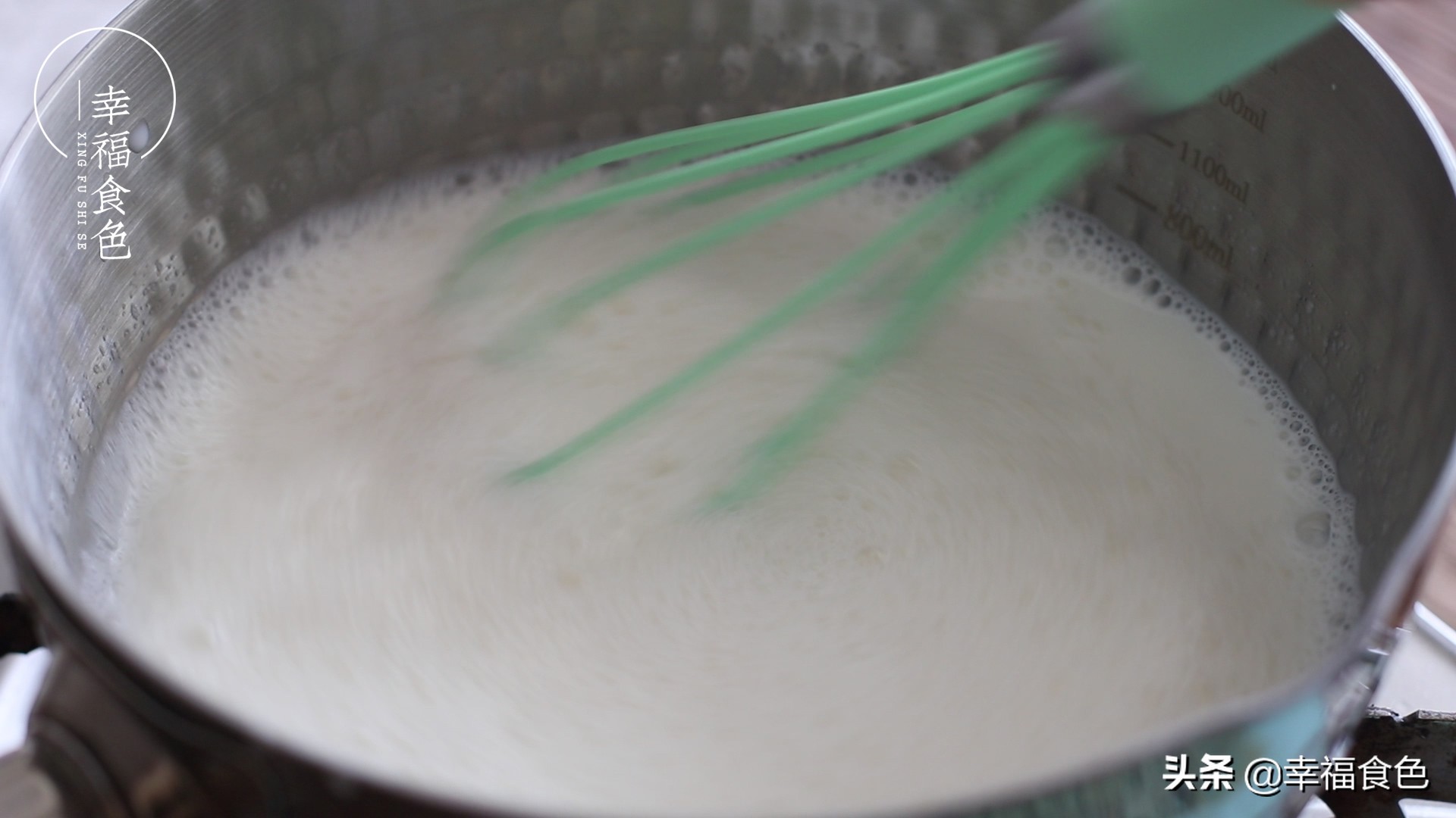 不蒸不烤就能做的芒果布丁，制作0难度，好看又好吃