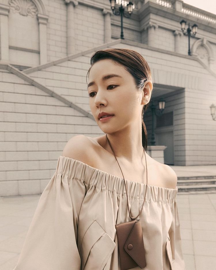 林心如曬女兒小海豚送的母親節禮物，小公主真的好會畫畫呀