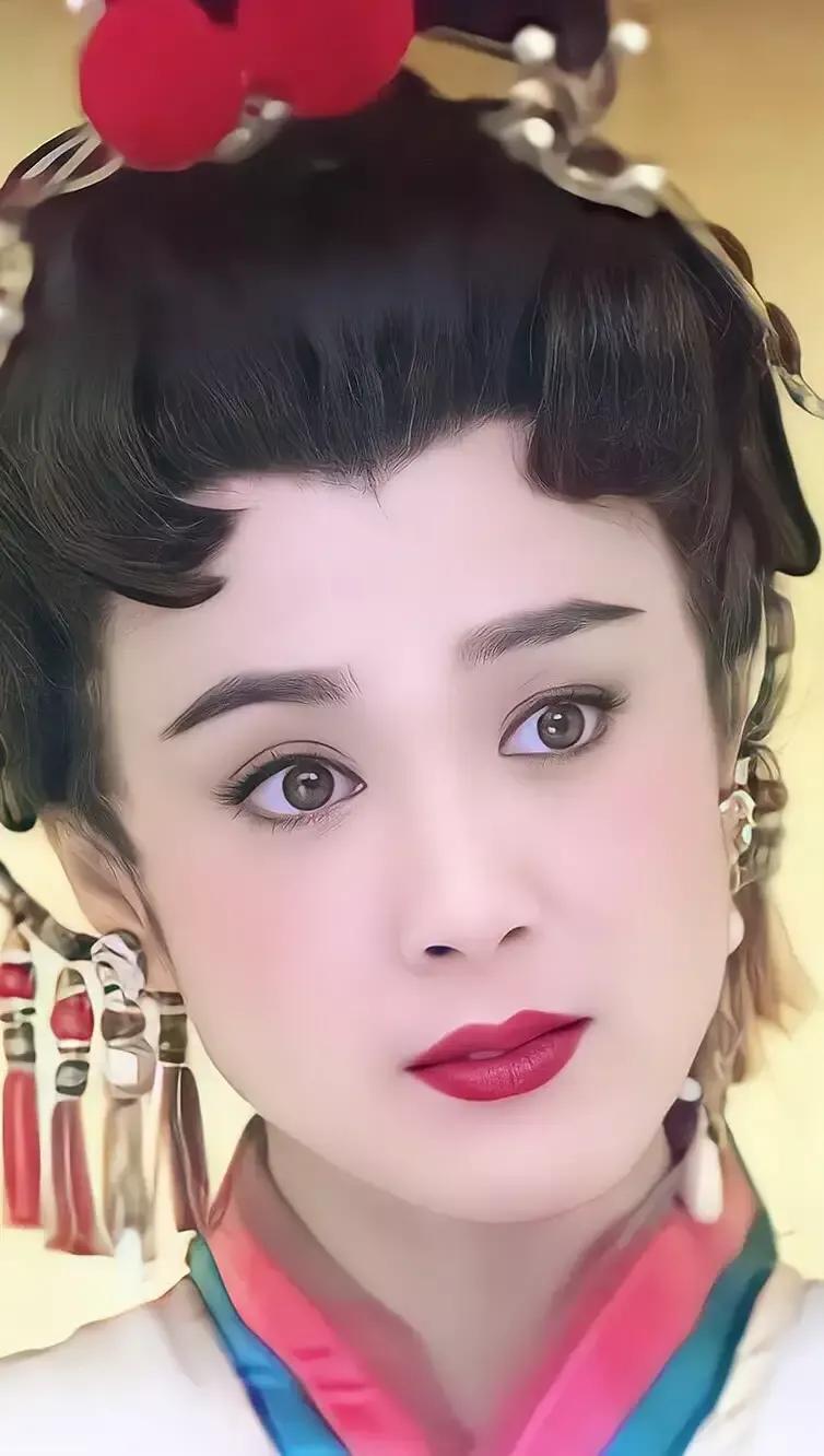 扮演过苏妲己一角色,傅艺伟,温碧霞,林心如,范冰冰,我觉得最美最漂亮