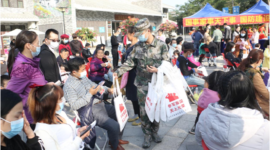航城街道举办国防教育宣传活动，为明年征兵工作顺利开展奠定基础