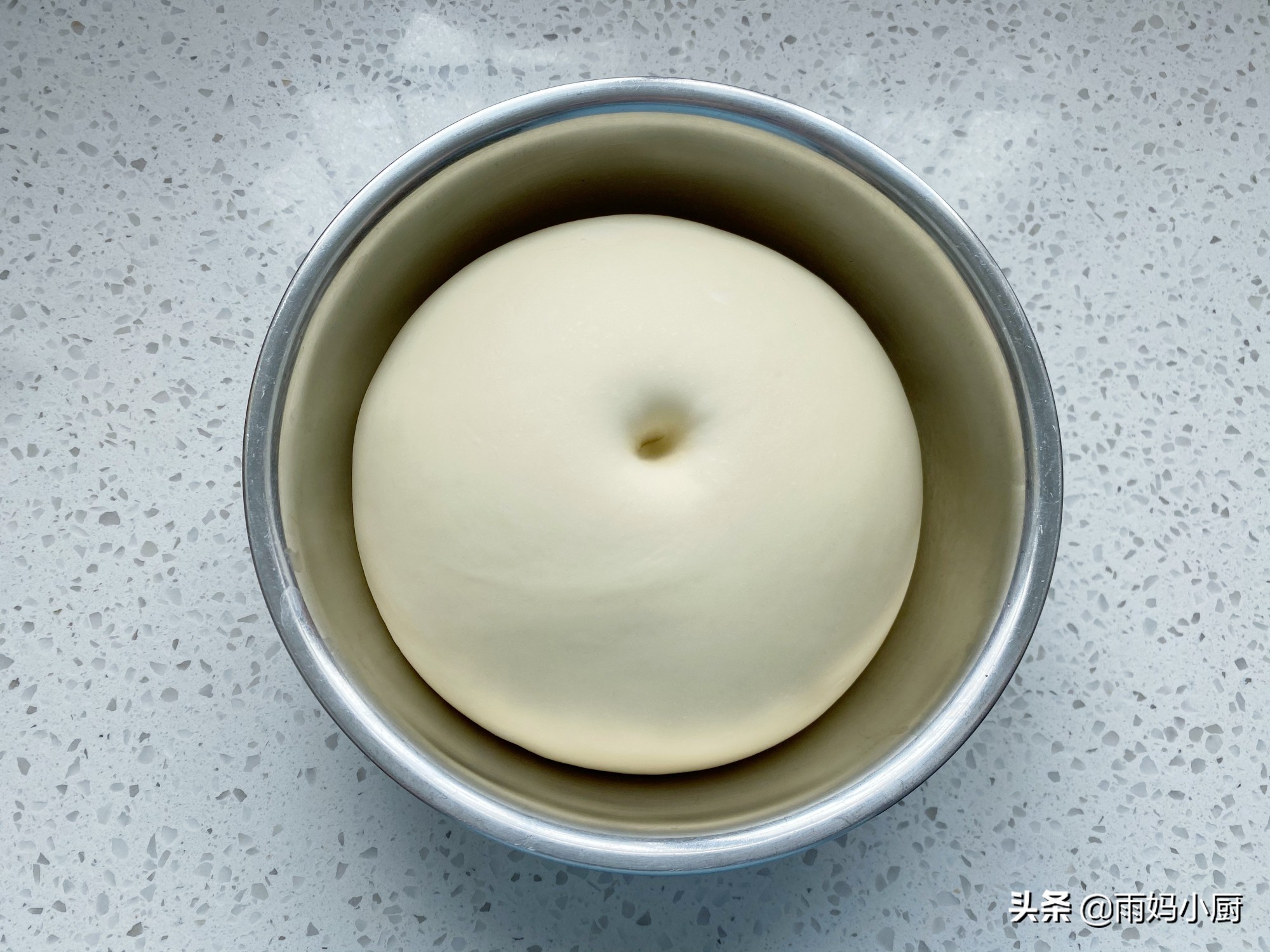 椰蓉小麵包按這個配方做，鬆軟拉絲又美味，零難度新手一次成功