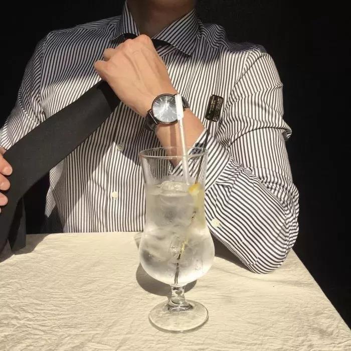 男生霸气冷酷动漫头像照片