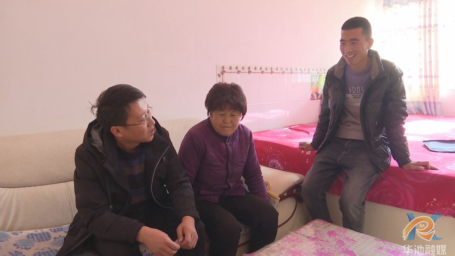 华池：持续提升医保服务质量不断减轻患者医药费用