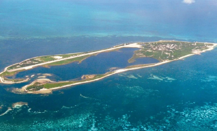 “解放军拟演练夺东沙”震动台湾，显示大陆实