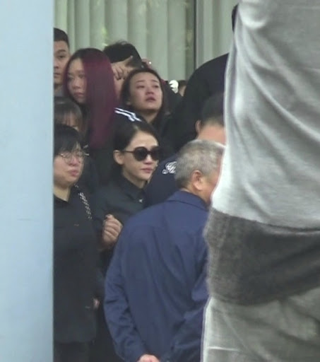 陈乔恩连续4年悼念乔任梁！曾痛哭到要人扶，还替挚友照顾其父母