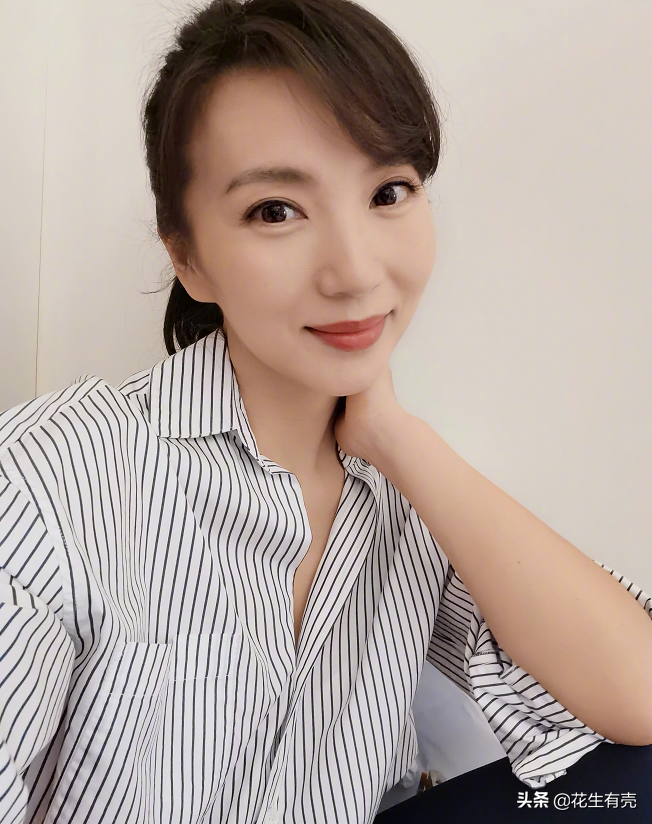 从风情万种到优雅知性，41岁的陈好，远不止“万