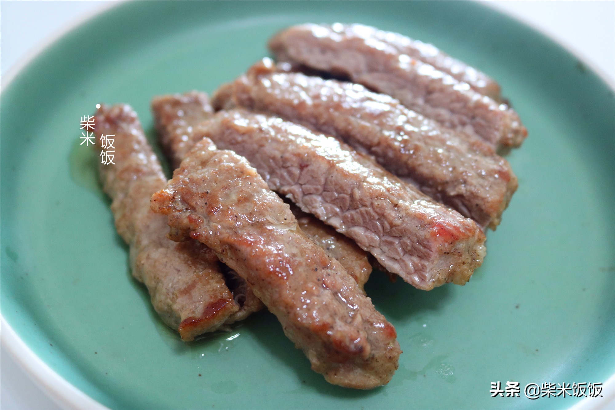 买80元牛肉，做了10块牛排，软嫩又多汁，真材实料放心吃