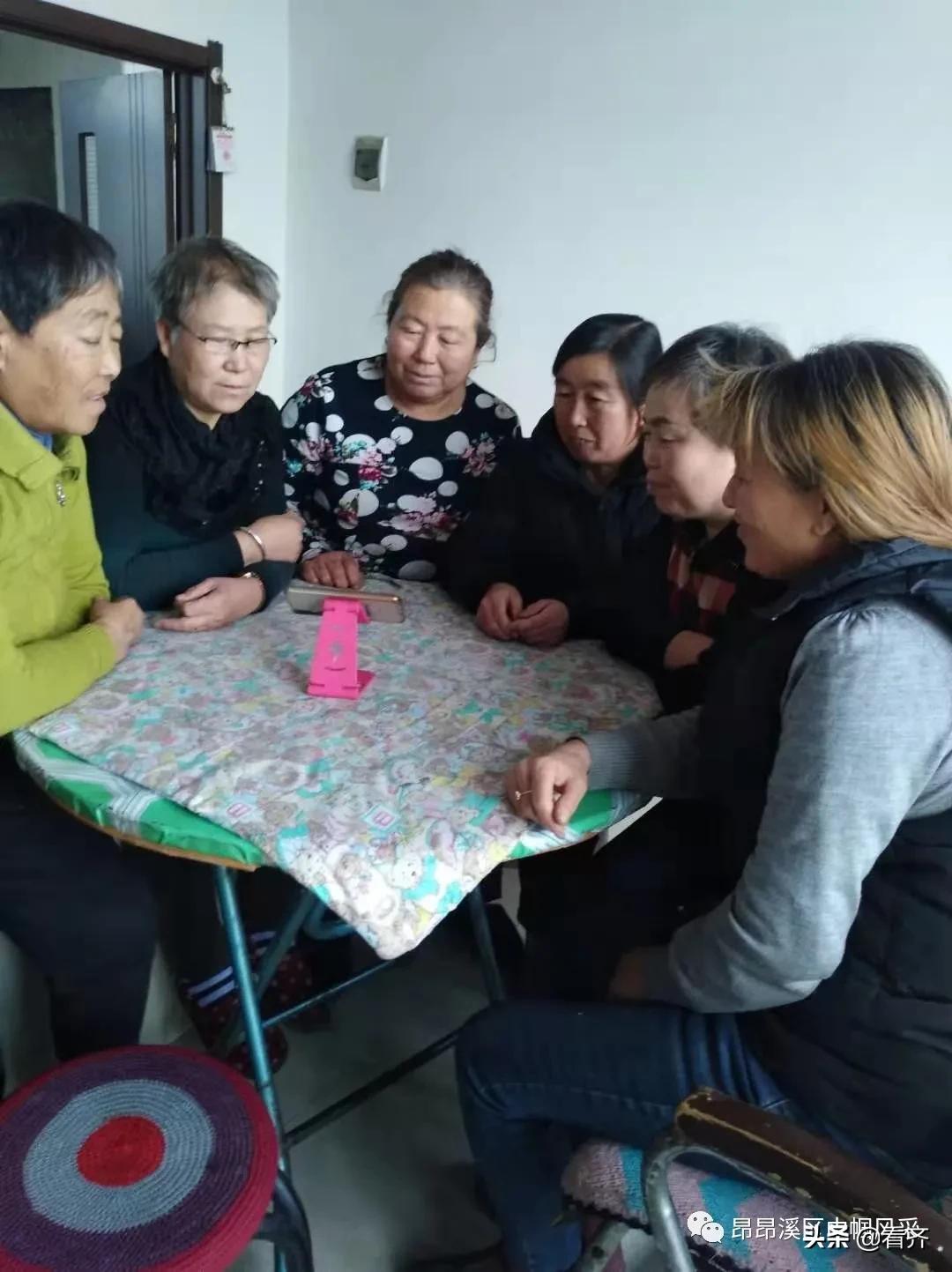 Qi Qi breaths out the Women's Federation of area of Er city high-spirited brook to begin skill to groom, aid force woman poineering obtain employment