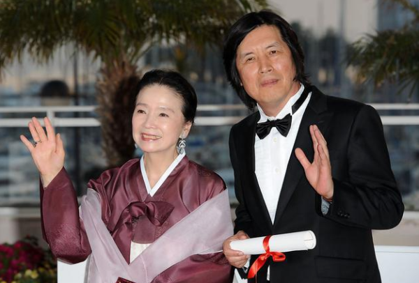 Korea Jing Ji of 77 years old of actress Yin because Acihaimo by abandon? The husband is denied