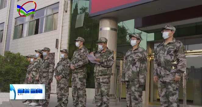 柳林聯(lián)盛中學(xué)開展高一軍訓(xùn)遠(yuǎn)足拉練活動(dòng)(圖2)