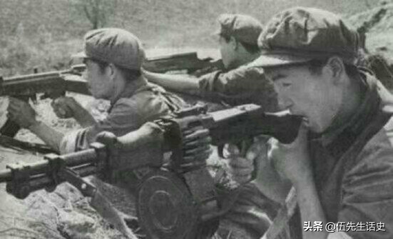 1979年对越反击战，开国上将许世友出征，武元甲得知说了两个字