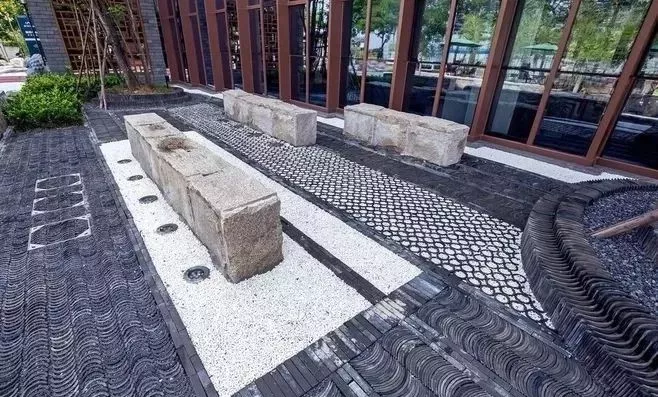 老磚老瓦收進小院,美絕了