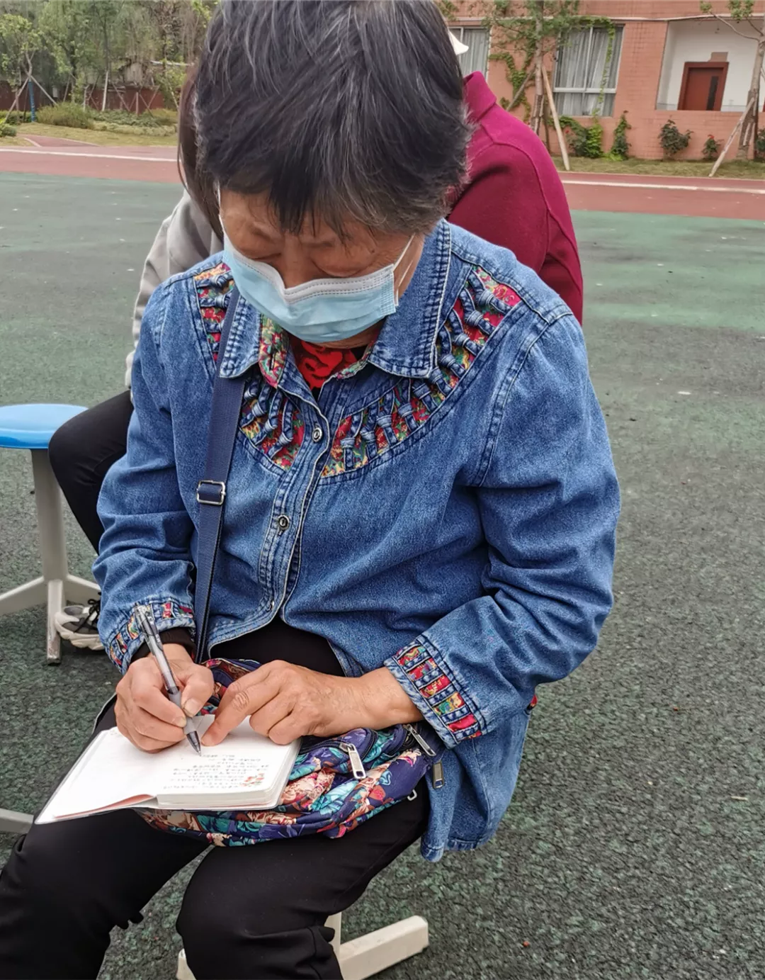 成都高新区中和小学丨家校共育课堂让孩子对未来充满希望