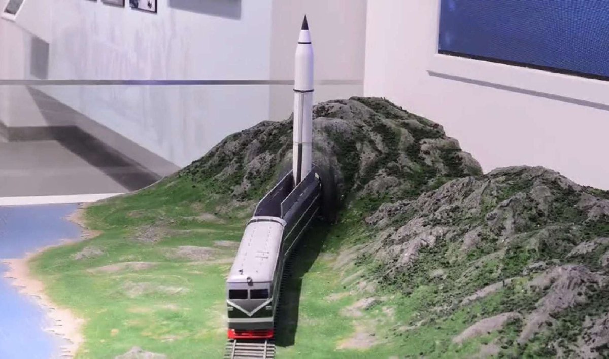 搭载东风41的导弹列车，一旦发射，美国需要多少卫星才能拦截？