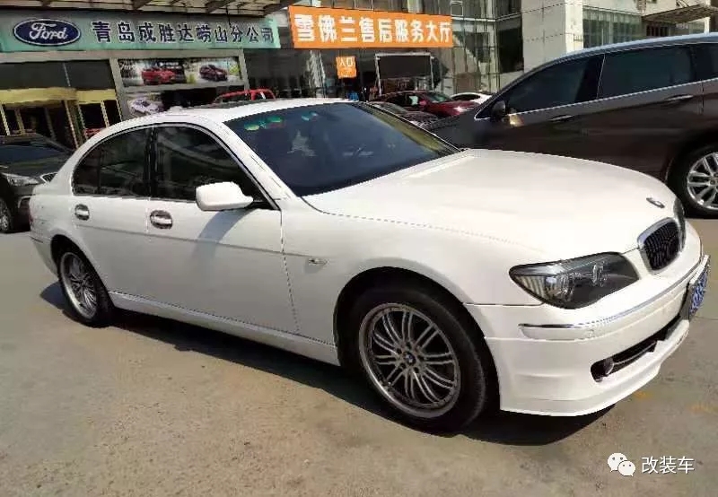 丰田MR2共享汽车？不知道收费多少钱一公里丨街拍投稿66期