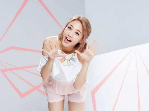 “歌手不唱歌、演员没作品，”仅靠“综艺”撑