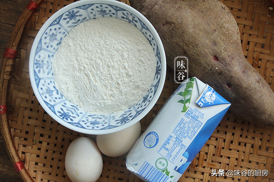 入秋了，这糕点吃一次馋一次，不用烤箱，营养不上火，老少皆宜