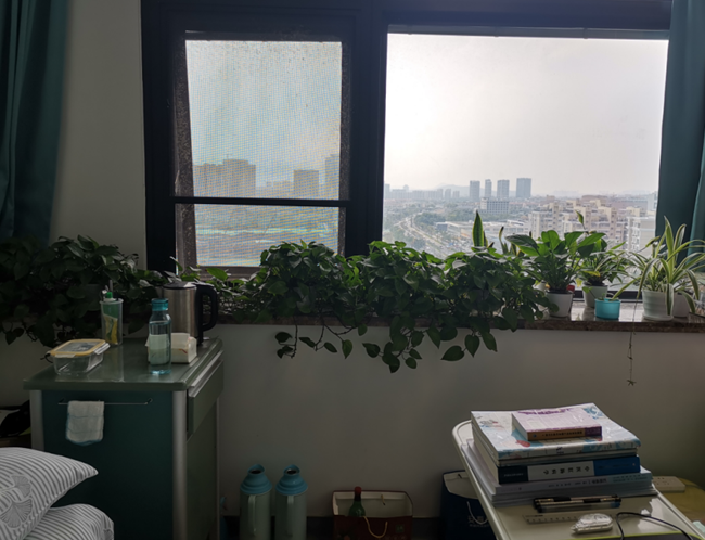 22岁因肛瘘住院，31岁还没出院，小伙自学肛肠病学找证据打官司，医院被判承担15%赔偿责任