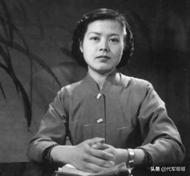 87岁中国首位主持人沈力因病去世，经历两段婚姻，最愧对两个儿子