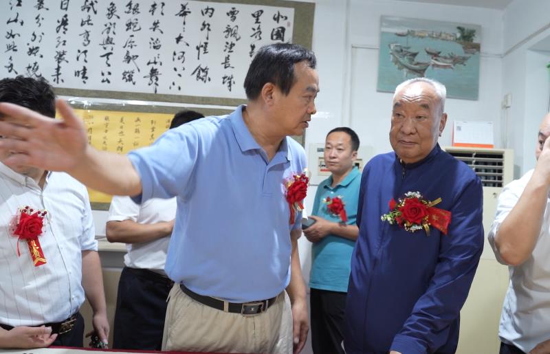 發布會啟動少華集團、聯合金山書畫院、華人頻道陜西分頻道