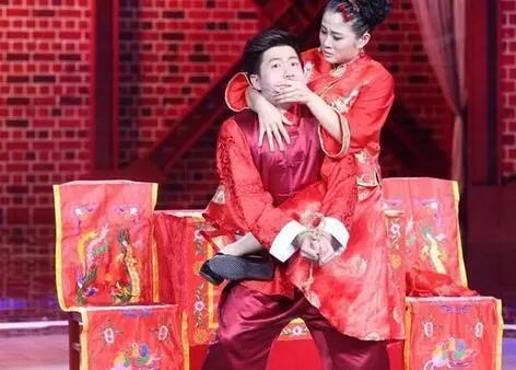 《欢乐喜剧人》白鸽复活赛作品引发争议，在影