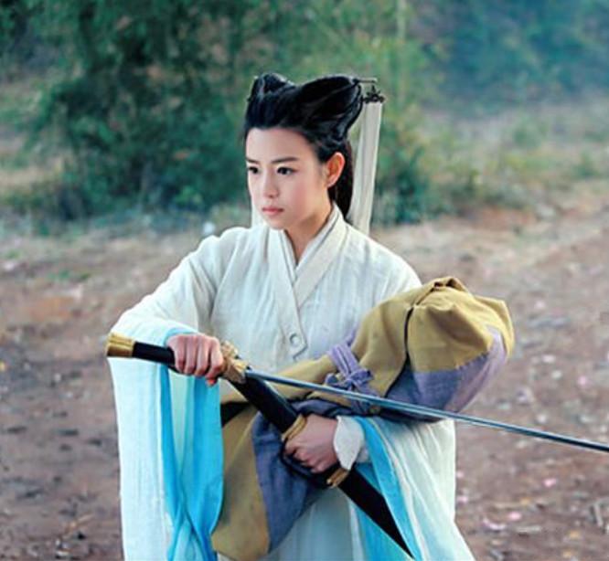 女星抱孩子谁最有爱？刘诗诗戏里戏外分不清，