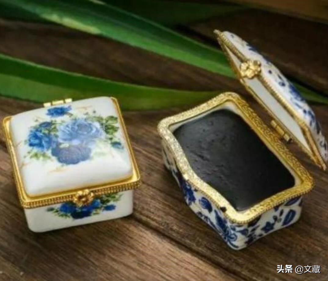 古代美人用什么材料画眉？眉笔类型不比现在少