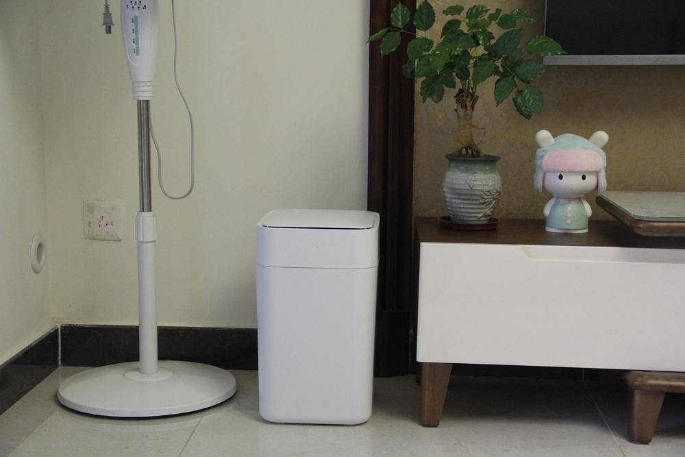 拓牛T1X智能垃圾桶：支持天猫精灵语音控制更省心