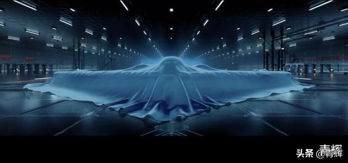 空军“镇店之宝”：2021年招飞宣传片中轰-20细节