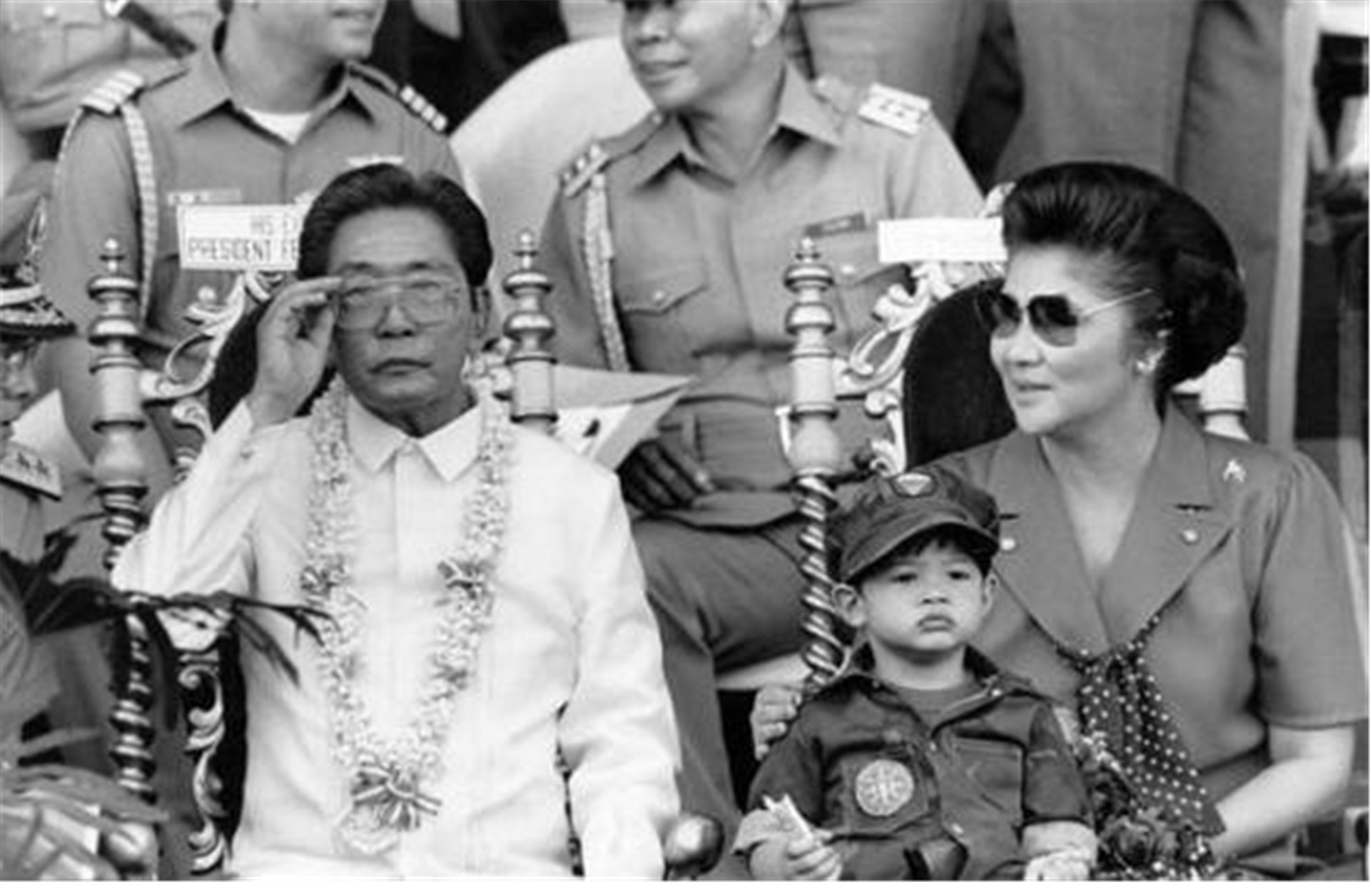 海上邻国首位华人女总统，公开称自己是中国人