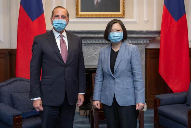 拒用大陸疫苗、買不到外國的？ �台獨�就暗示疫苗沒用