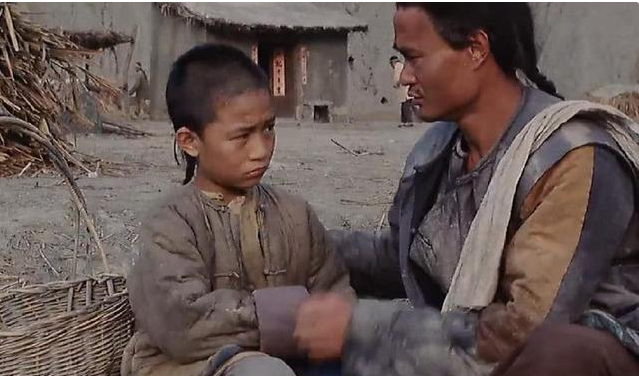 清末太监辛酸自述：为报父仇净身，晚上伺候贵