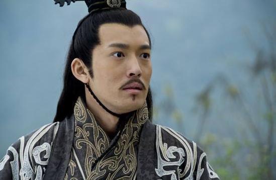 汉中之战，刘备和曹操打得难舍难分时，东吴孙权在干嘛呢？