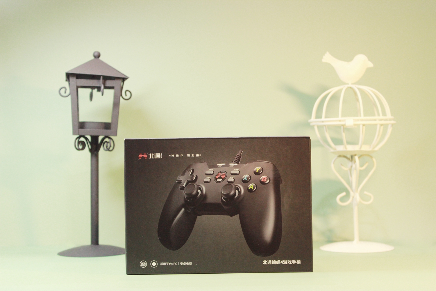 不足百元的游戏手柄北通蝙蝠4带给你惊喜的游戏体验