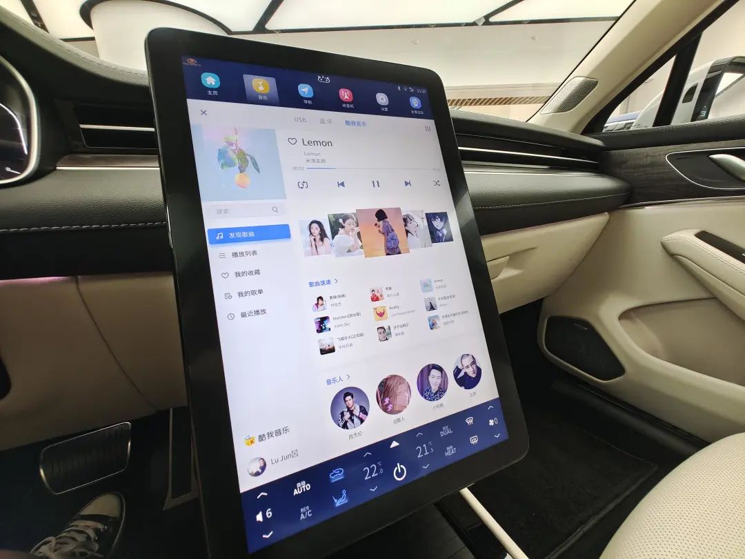 它空间不如理想ONE，但它百公里加速4.7秒，只卖25万！