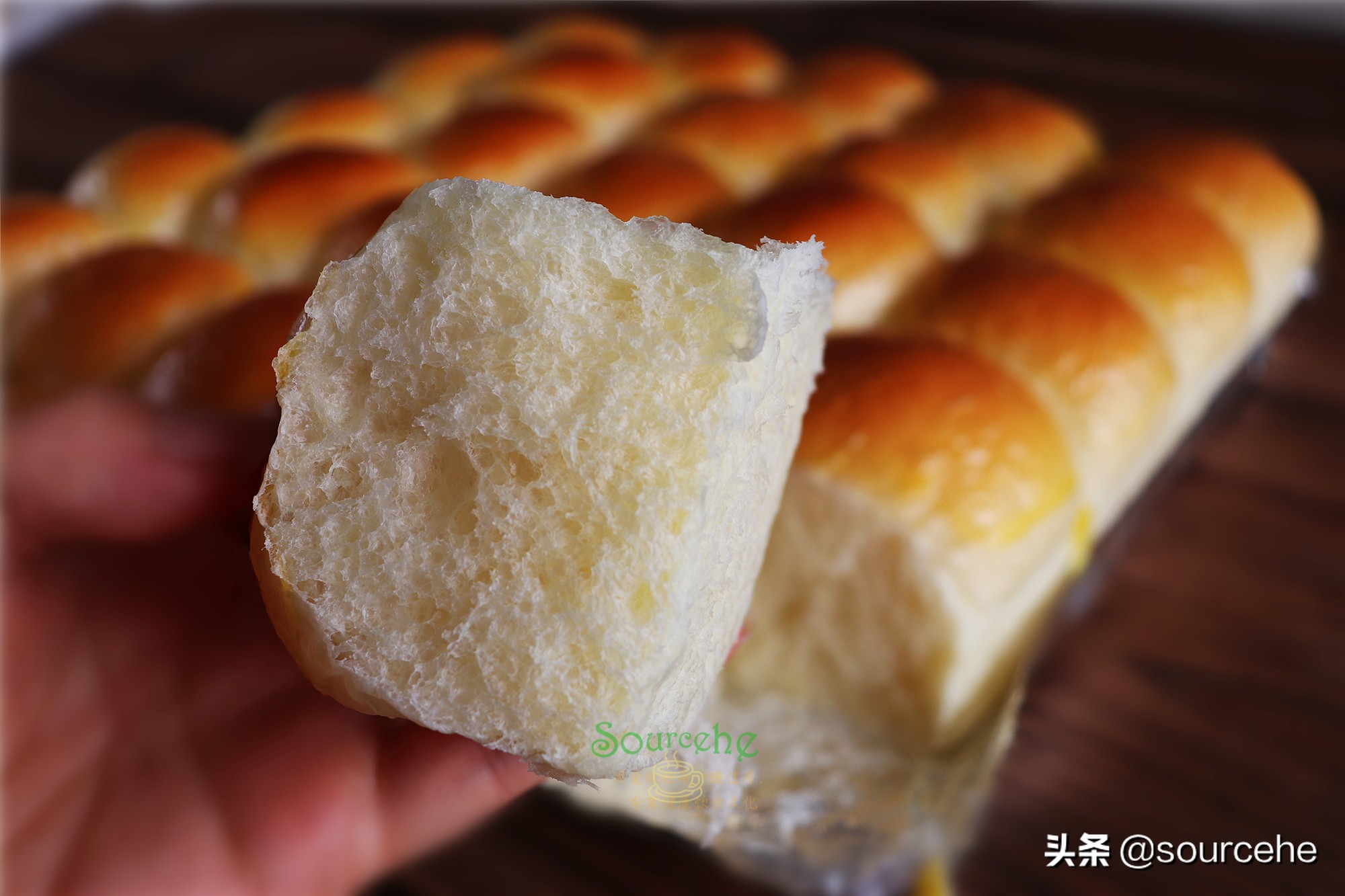 軟排包，從第一次做烘焙到現在9年，每週都做一次，從來沒吃膩過