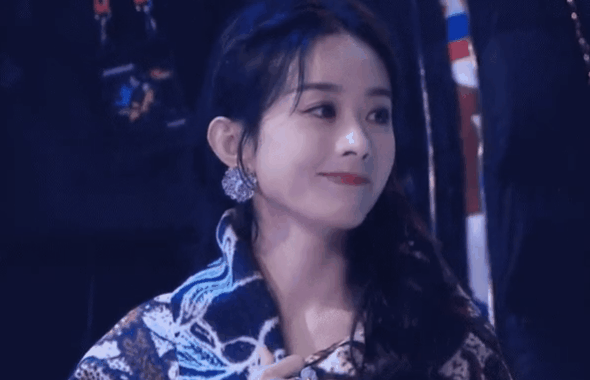 有人暗暗发糖，有人尴尬互动，星光大赏内场真