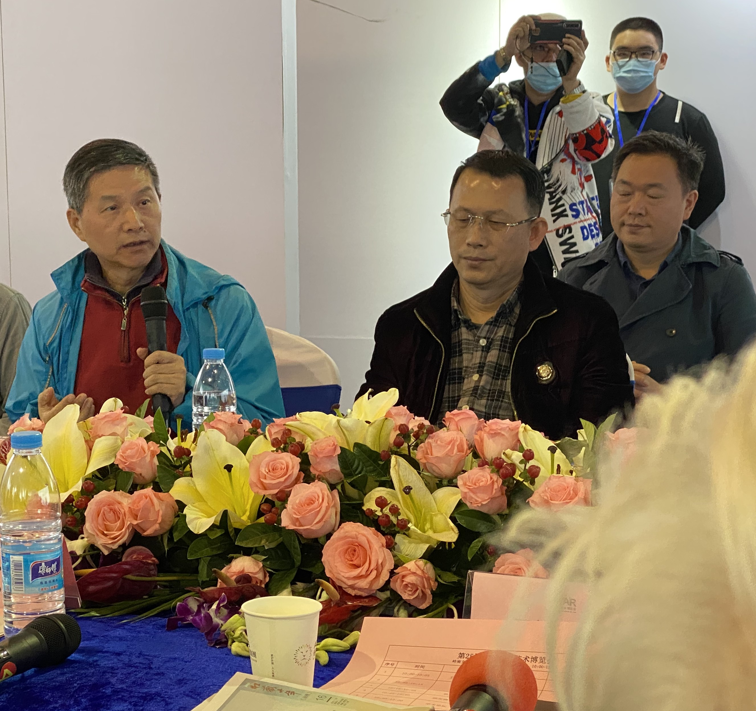 要知道，媒体将会为书法插上翅膀