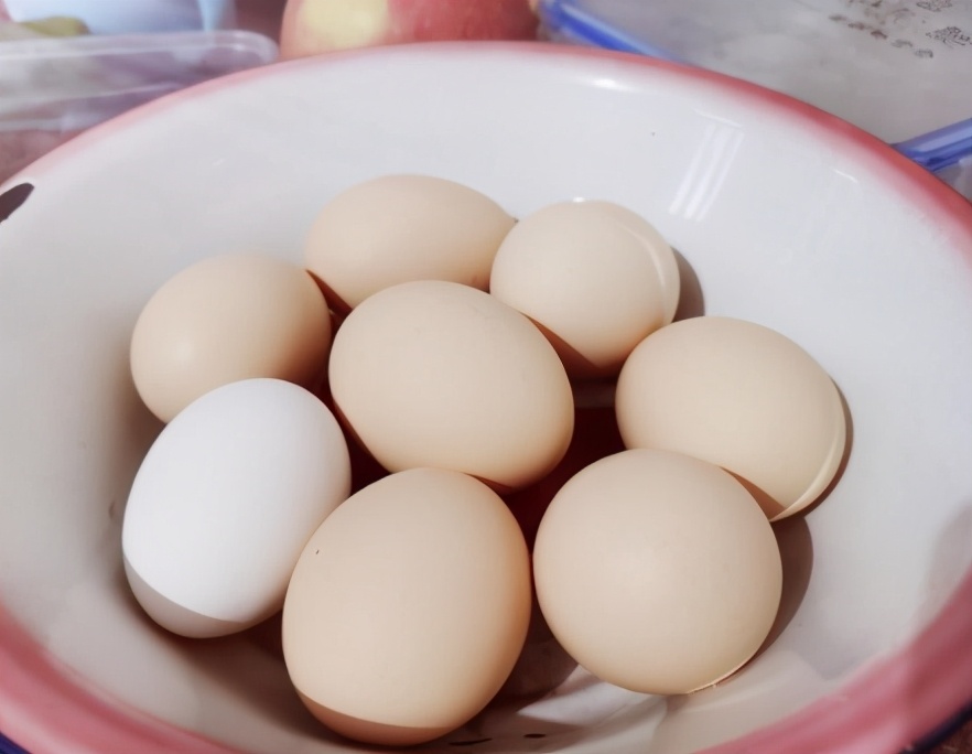 图片[5]-腌咸鸡蛋 直接裹盐是大错！记得多做2步 鸡蛋鲜香出油快 好吃-起舞食谱网