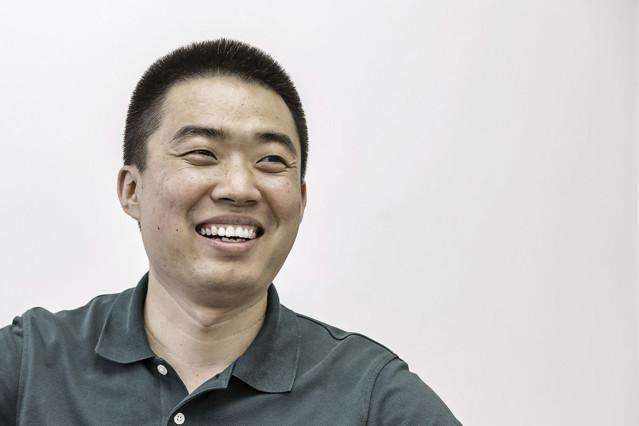从学渣少年到亿万富翁，凭人品拿王兴20亿融资，